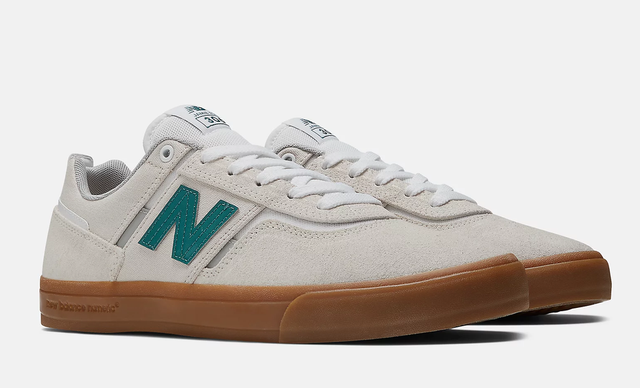 skate shoes