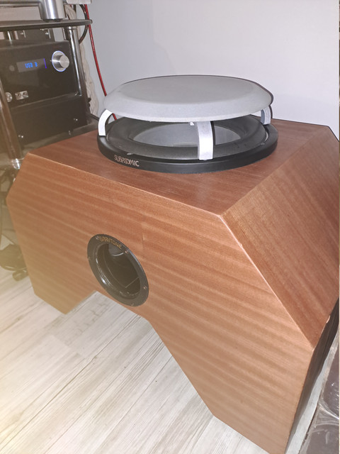 Subatomic Barytone