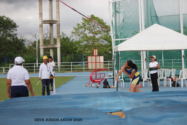 IMG-5685.jpg