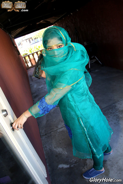 nadia-ali-1.jpg
