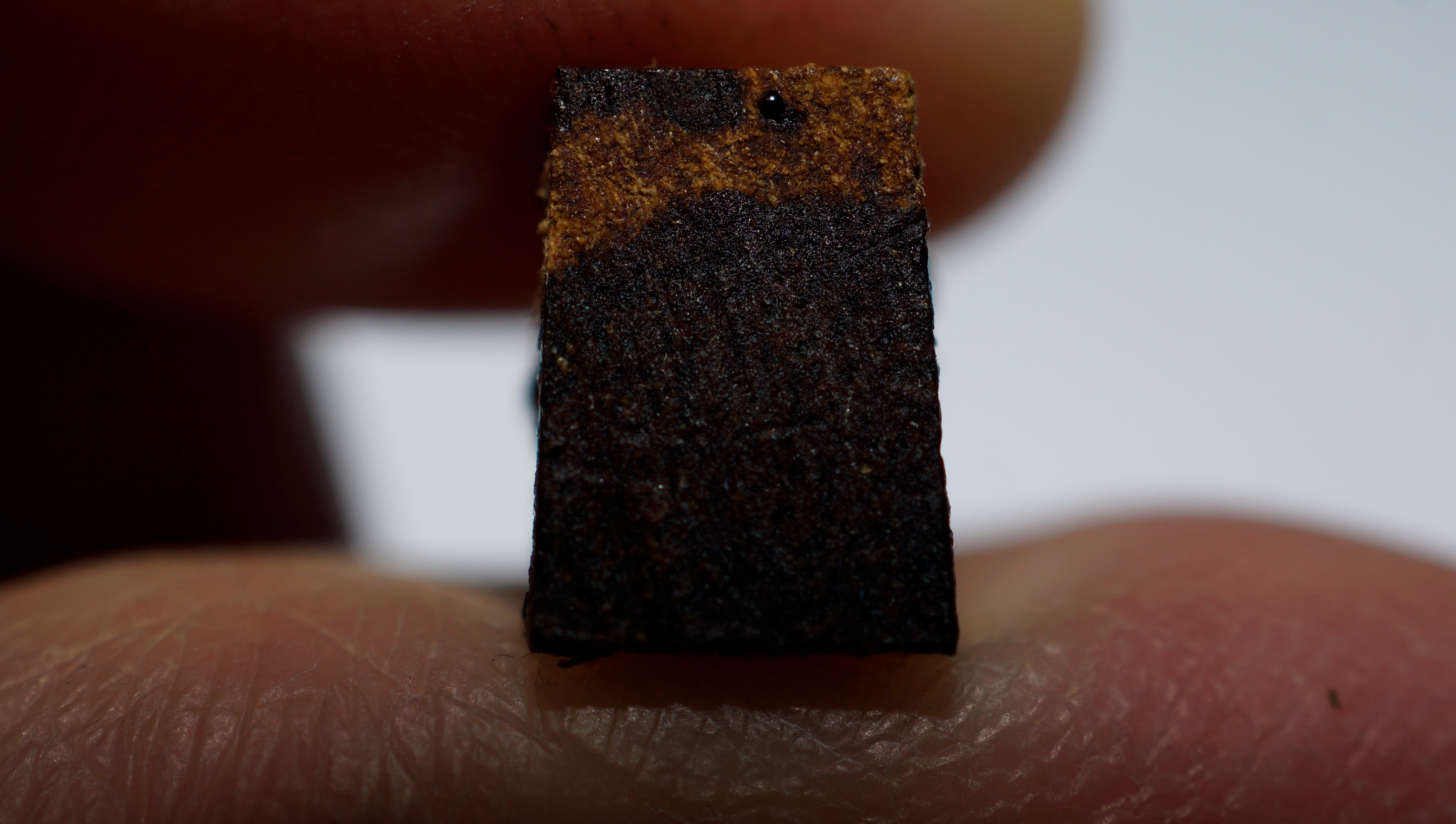 [Ouddict.com] Oud Wood