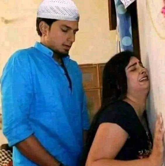 INCEST : Family Mein Pyar Romance or Sex