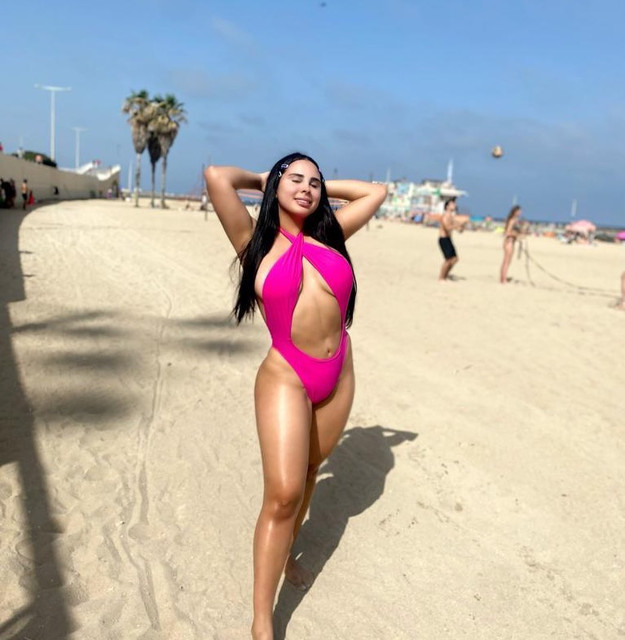 VALENTINA-SERNA-80