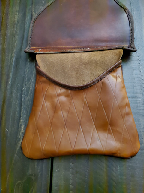 2221-front-open
