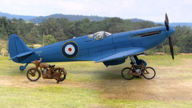 Spitfire-PR-IB-Airfix72-7198m-Rr