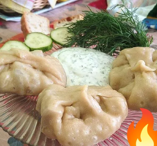 Постер Манты с мясом и грибами