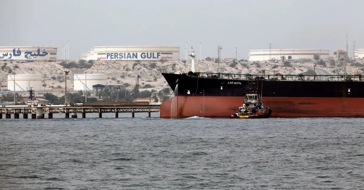 Hormuz Tanker Strikes Prompt Washington to End Iran Oil Waiver