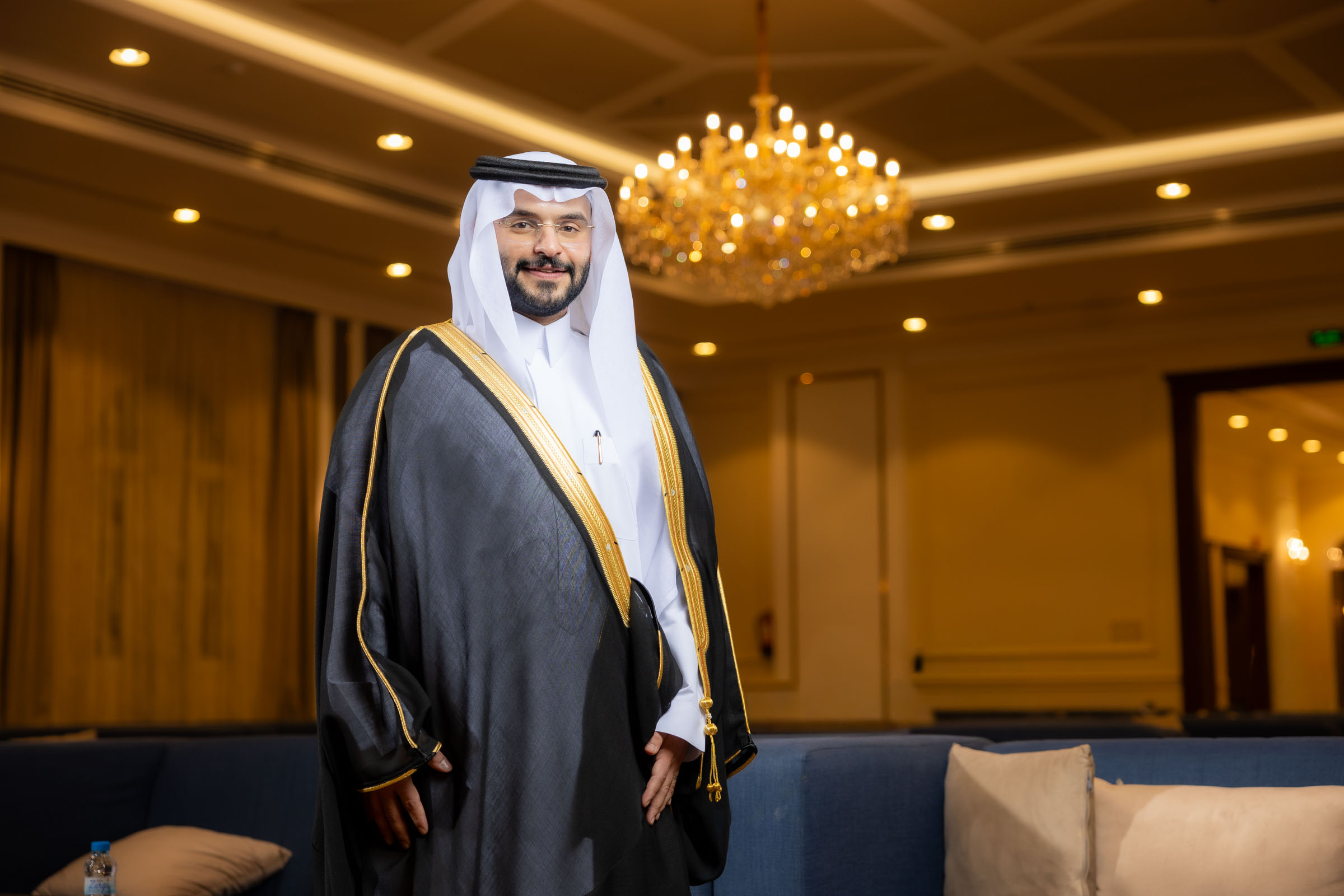 196