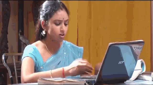 INCEST : Family Mein Pyar Romance or Sex