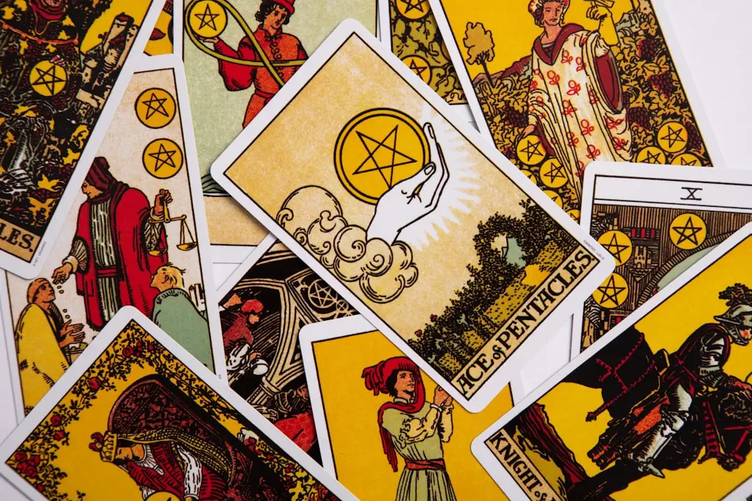 Previziunea Tarot pentru 15-21 iunie 2026: Momentum rapid și decizie defensivă