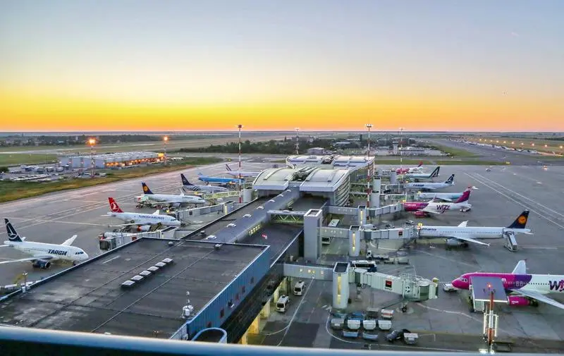 Nicușor Dan: Decizia din justiție riscă să blocheze traficul aerian din România
