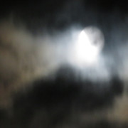 Pmoon-037