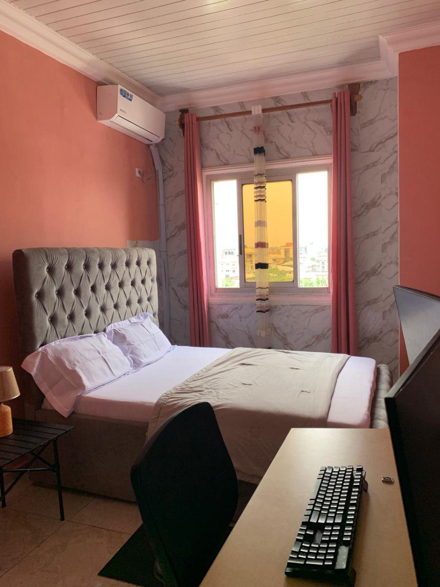 Studio meublé à louer à Douala - 25000 FCFA/Jour
