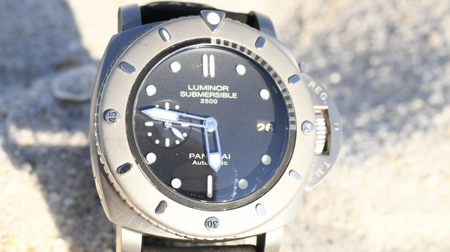 WAH2352-scaled