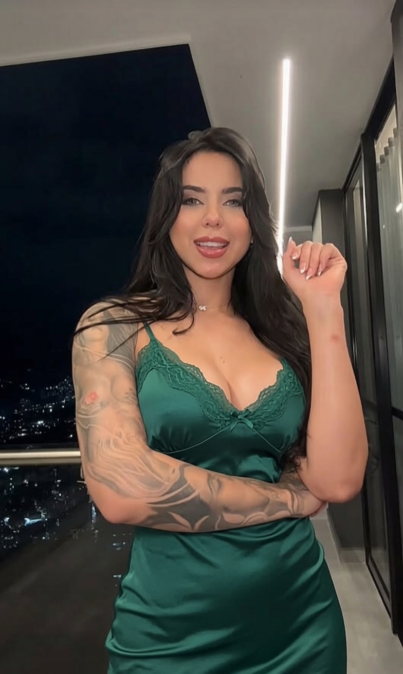 Alexa Kinky