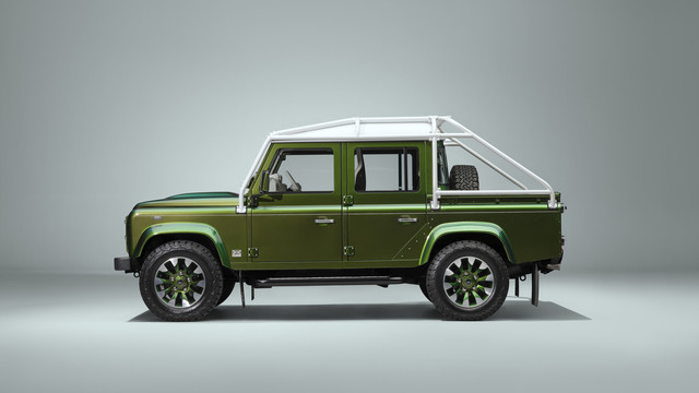 260409 DEFENDER CLASSIC SIDE PROFILE (1)