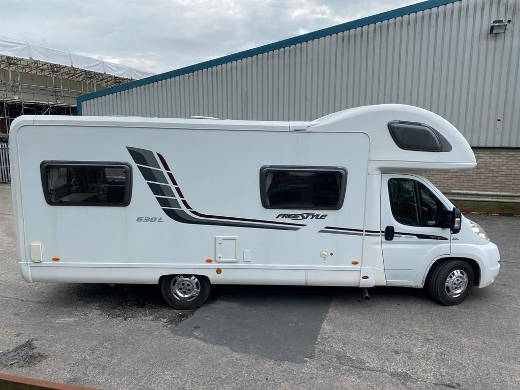 2012 Fiat Ducato 40 Maxi - Interior