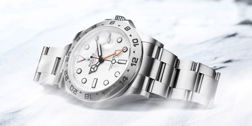 A Review of Watches That Will Survive Adverse Conditions on the Slope
