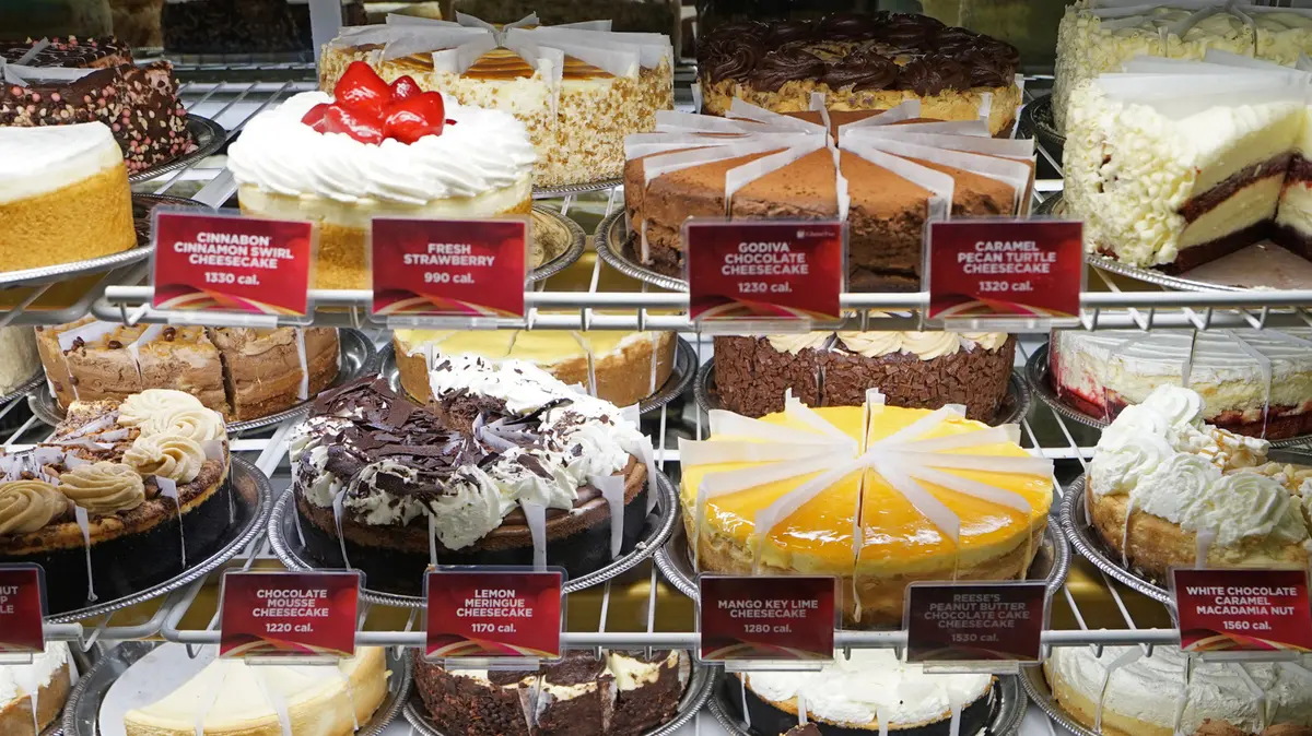 The Most Popular Cakes at Chain Restaurants Revealed