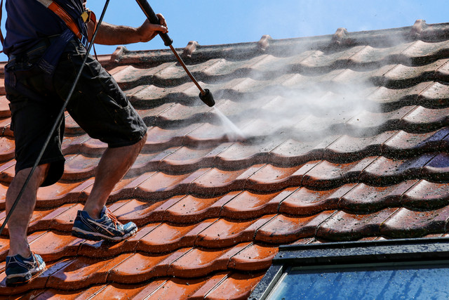 7 Roof Maintenance Tips for Keeping Your Roof in Peak Condition