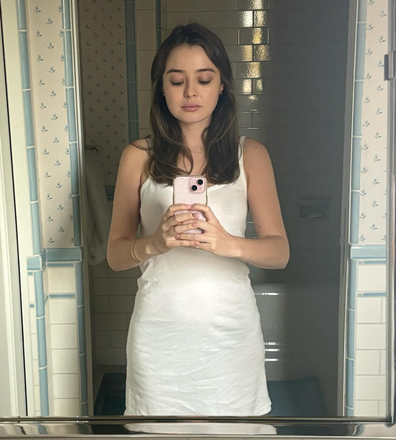 Eileen-Kelly-Wallpapers-Insta-Fit-Bio.jpg