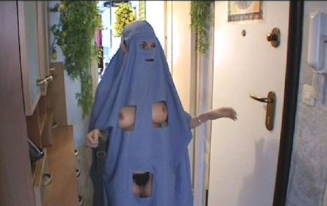 hal-b-Ghost-1.jpg