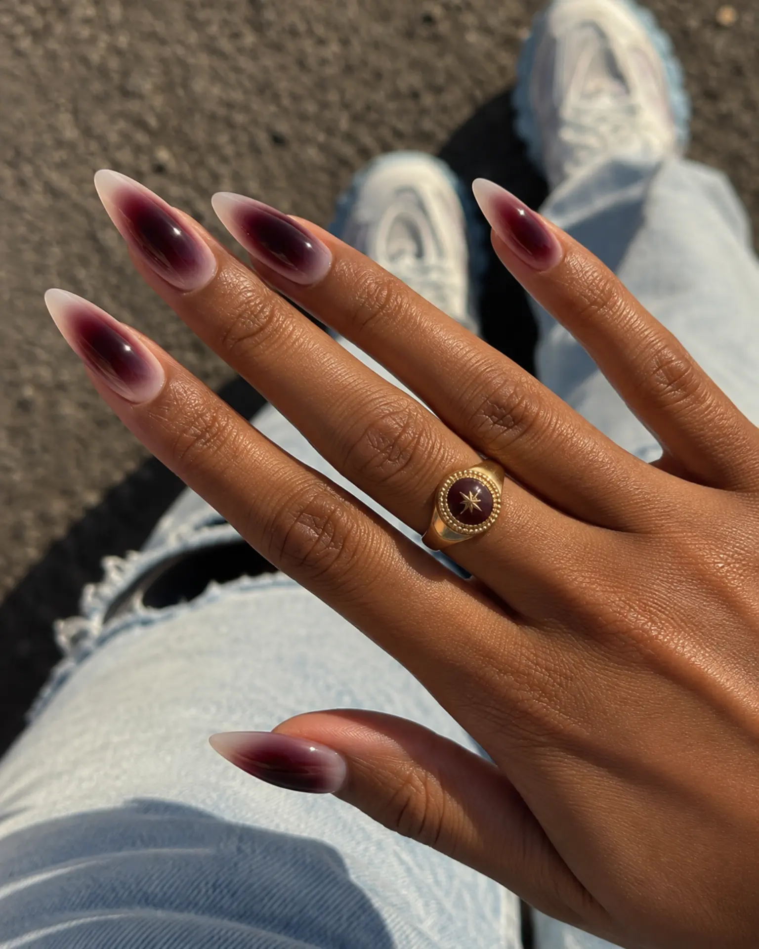 Reverse Dark Aura manicure inspiration for dark aura nail ideas