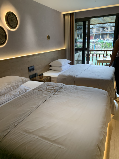 Украденное солнце. Universal Beijing Resort, Гуйлинь, Фужун, Чжанцзяцзе, Фэнхуан, Яншо. 8-17 апреля 2026. Украденное солнце. Universal Beijing Resort, Гуйлинь, Фужун, Чжанцзяцзе, Фэнхуан, Яншо. 8-17 апреля 2026.