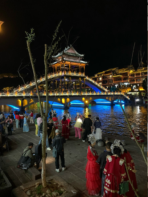 Украденное солнце. Universal Beijing Resort, Гуйлинь, Фужун, Чжанцзяцзе, Фэнхуан, Яншо. 8-17 апреля 2026. Украденное солнце. Universal Beijing Resort, Гуйлинь, Фужун, Чжанцзяцзе, Фэнхуан, Яншо. 8-17 апреля 2026.