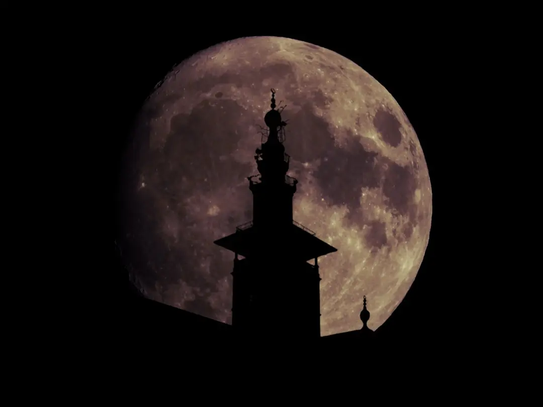 New Moon to Shake Up Home Life for Pisces