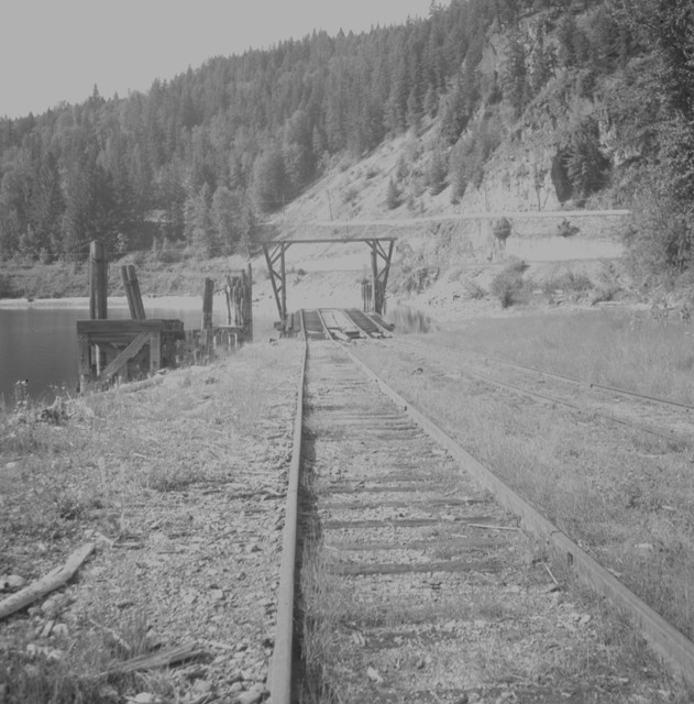 Rosebery-Barge-Slip.jpg
