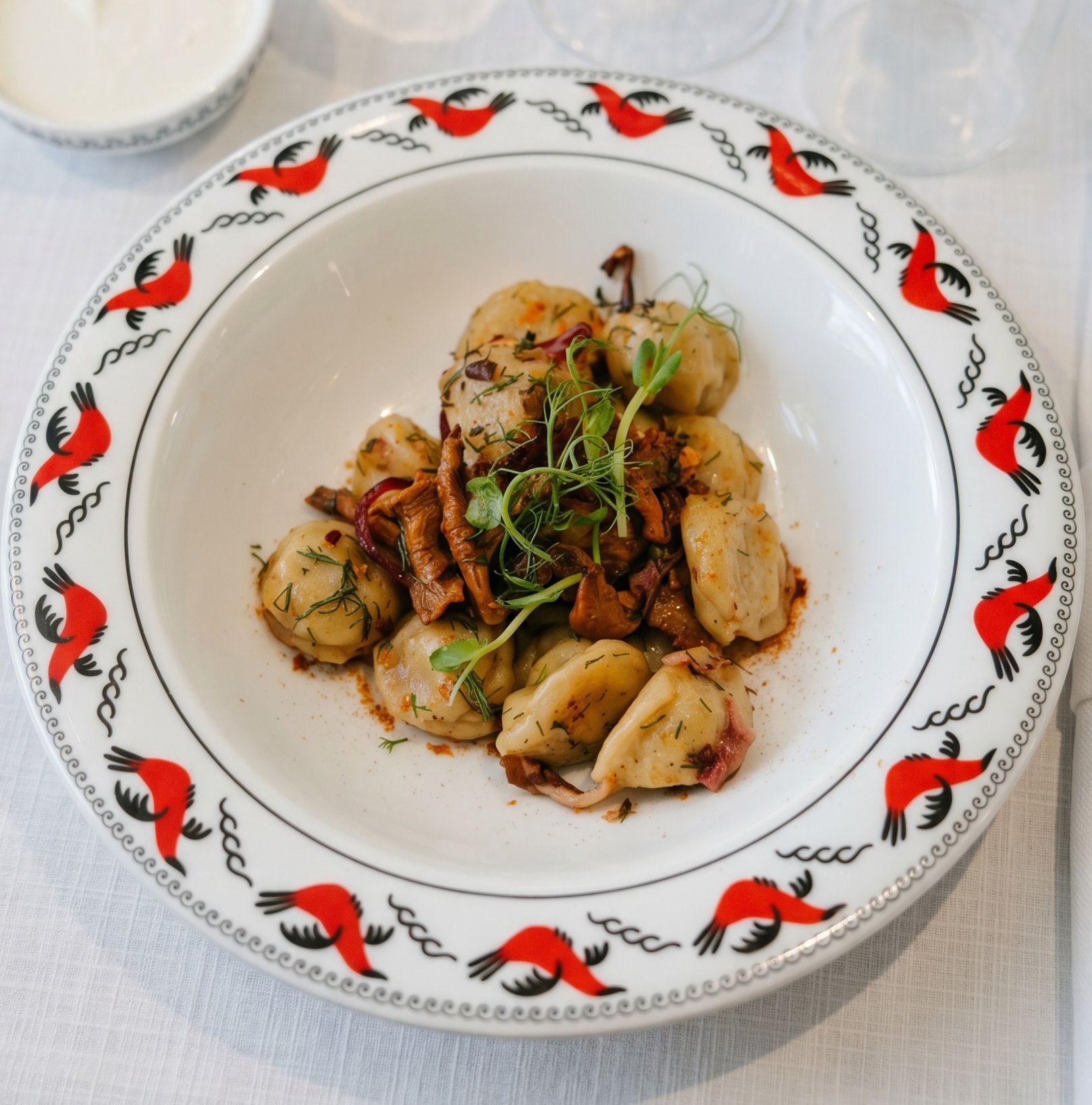 Пельмени с лисичками