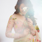 Hansika7