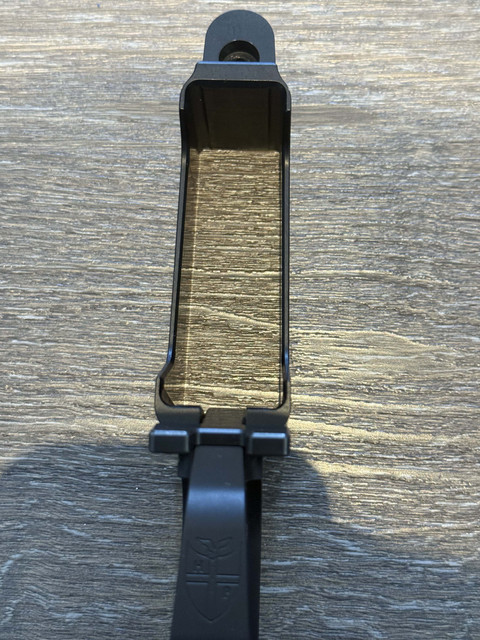 Hawkins Precision M5 DBM gebraucht sehr guter Zustand ca 250 Schuss Bottom Metal IMG-0549