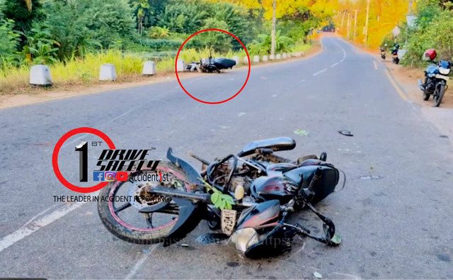 பாடசாலை மாணவர்கள் பந்தயத்தில் ஈடுபட்ட இரு மோட்டார் சைக்கிள்கள் மோதியதில் 17 வயது மாணவன் பலி!