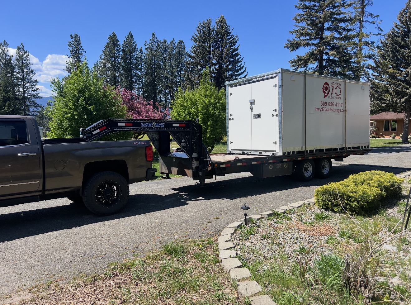 Active Transport storage pod being delivered to a Washington home