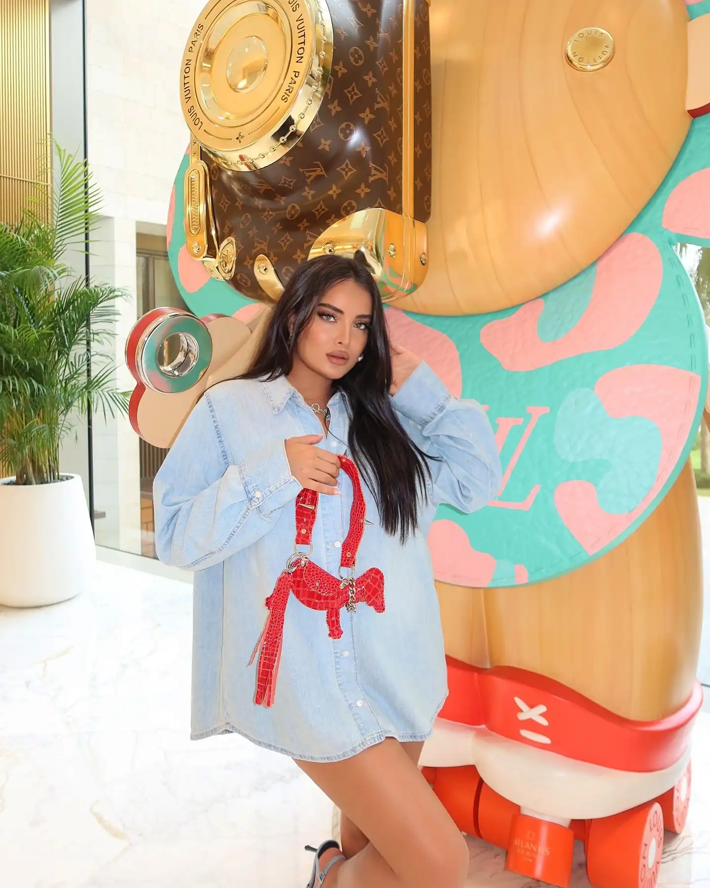 Rebecca Ghaderi Wallpapers Insta Sport Bio (14)