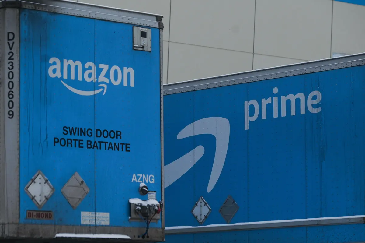 Amazon Seeks New Profits From Delivery Network