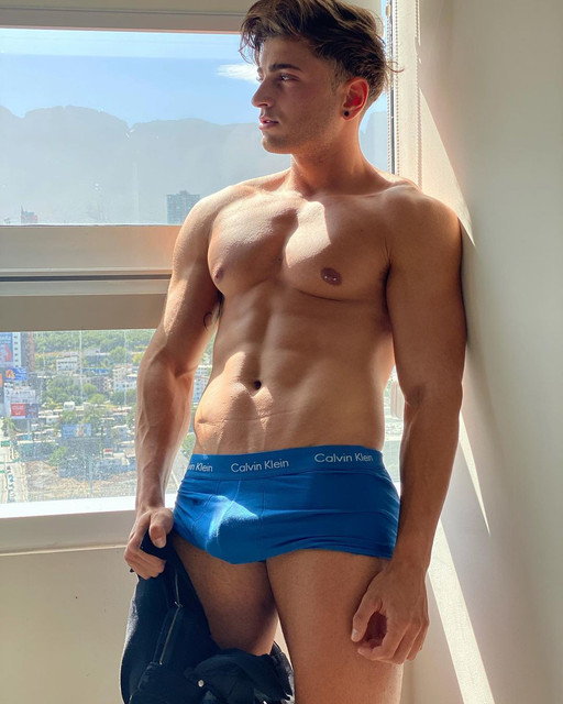Carlos-Effort229.jpg