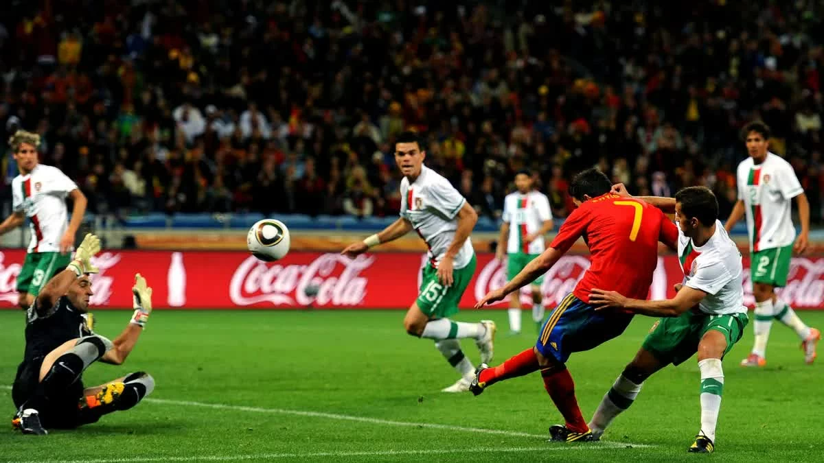 Bàn thắng của David Villa trong trận đấu giữa Bồ Đào Nha và Tây Ban Nha tại World Cup 2010. (Nguồn: Getty Images)