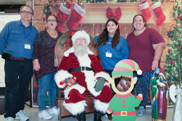 Santa2023-070