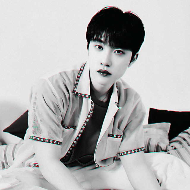 KYUNGSOO01.jpg