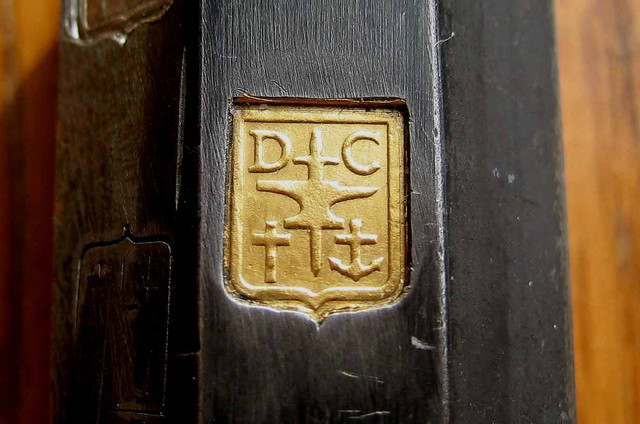 Gold Touchmark 1