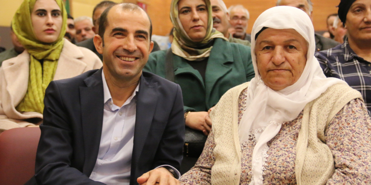 Bayındır: Barış ve Demokratik Toplum Çağrısı ekseninde harekete geçin Bayındır: Barış ve Demokratik Toplum Çağrısı ekseninde harekete geçin