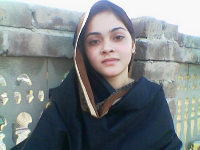 maira khandan