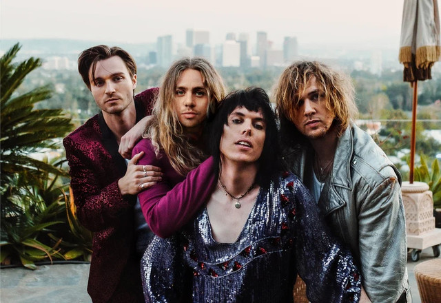 The Struts005