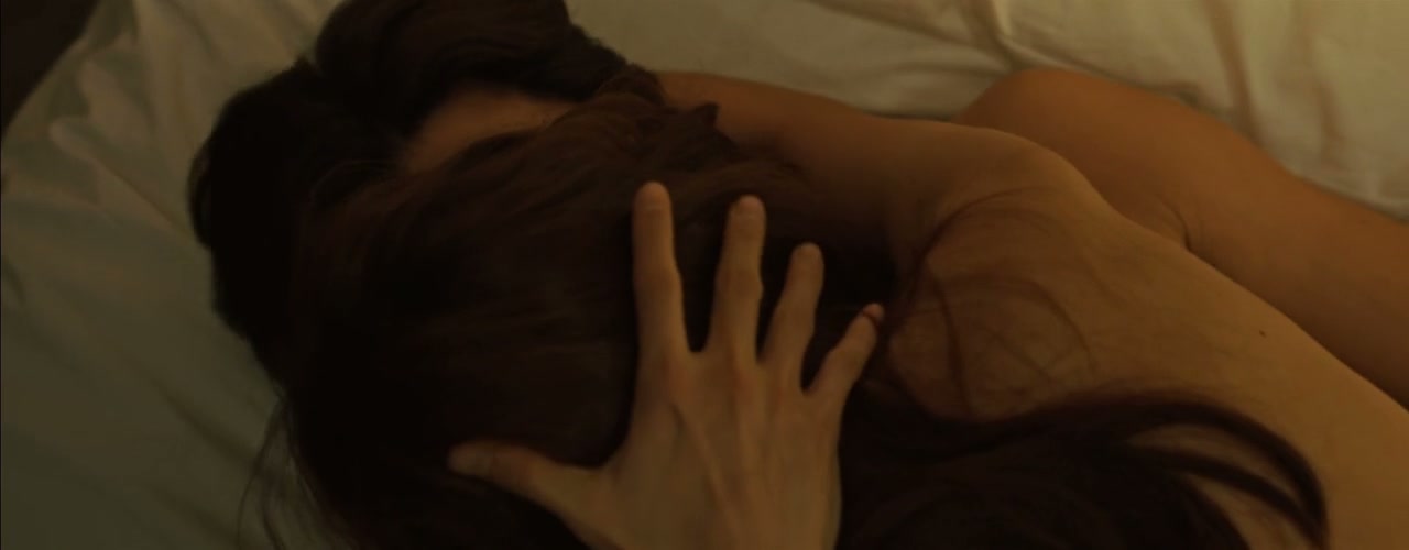 A Man and a Woman Screenshot
