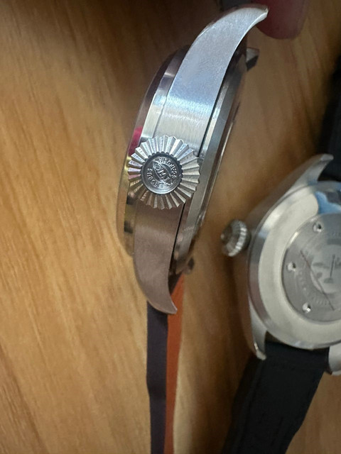 TwoIWC1