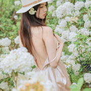 054