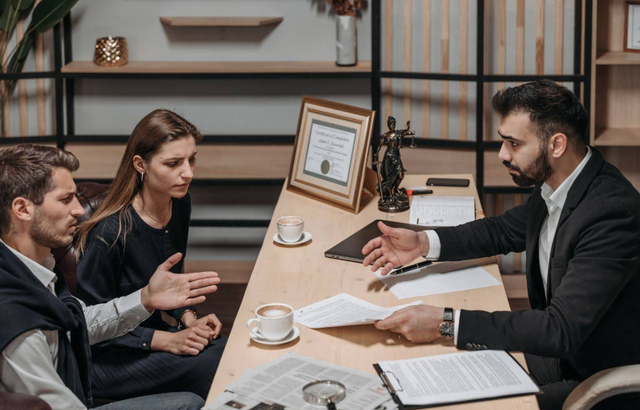 Commercial Property Solicitors Uk.png